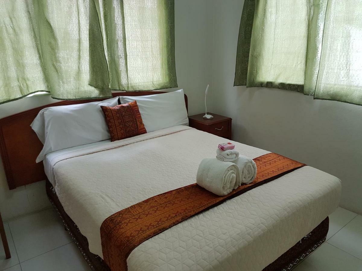 Malau Lodge Нукуалофа Екстер'єр фото
